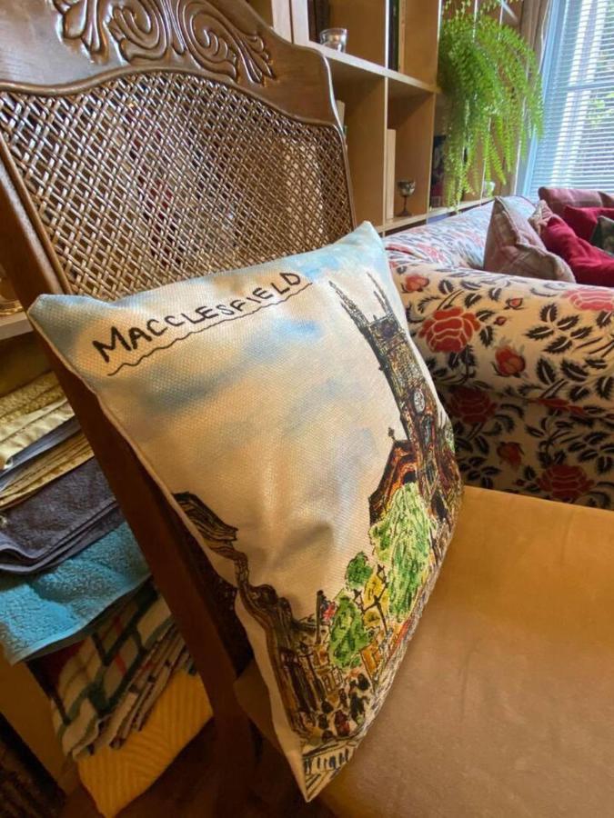 Quirky Town Centre Apartment With River Terrace Macclesfield Dış mekan fotoğraf