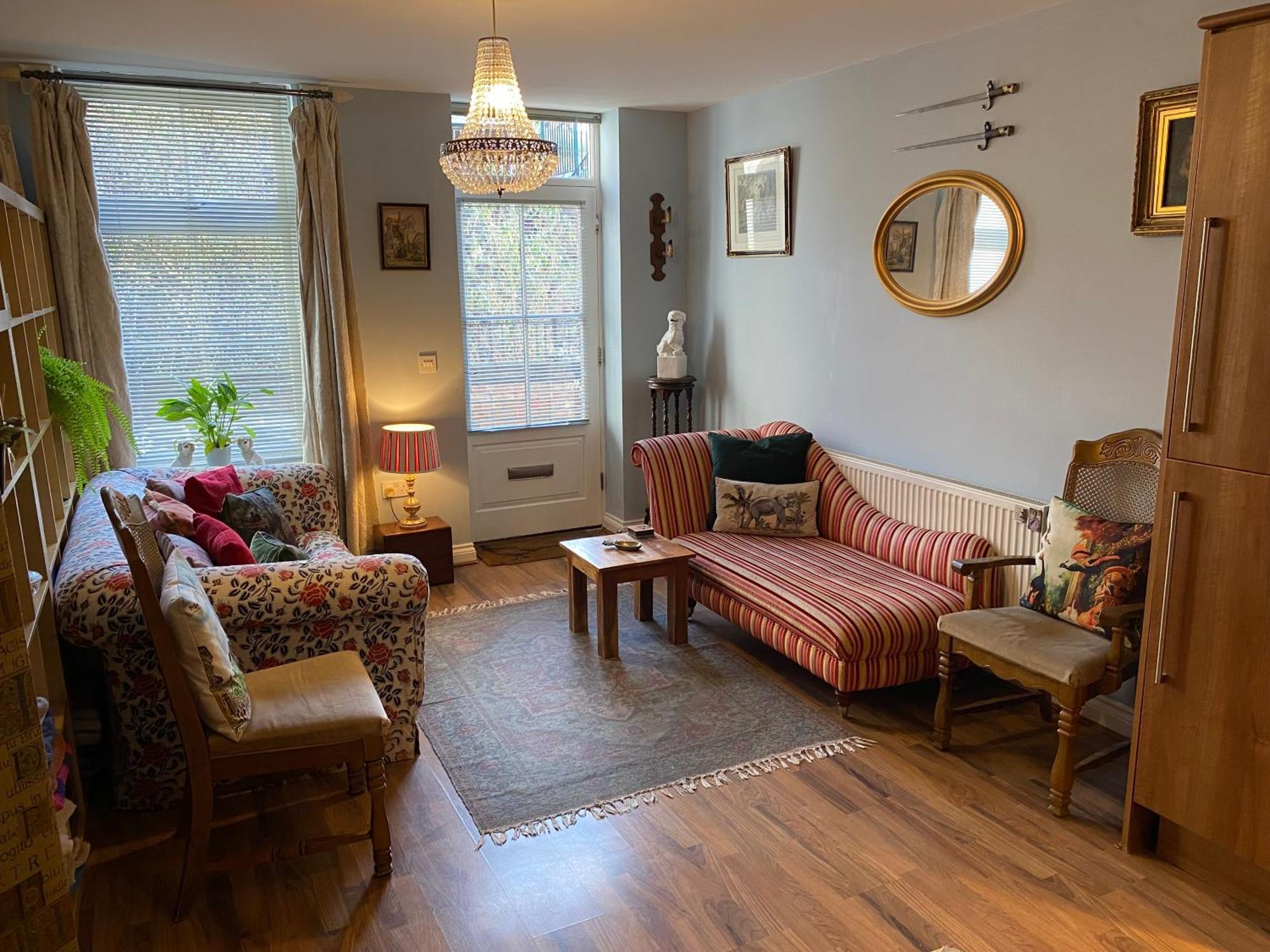 Quirky Town Centre Apartment With River Terrace Macclesfield Dış mekan fotoğraf